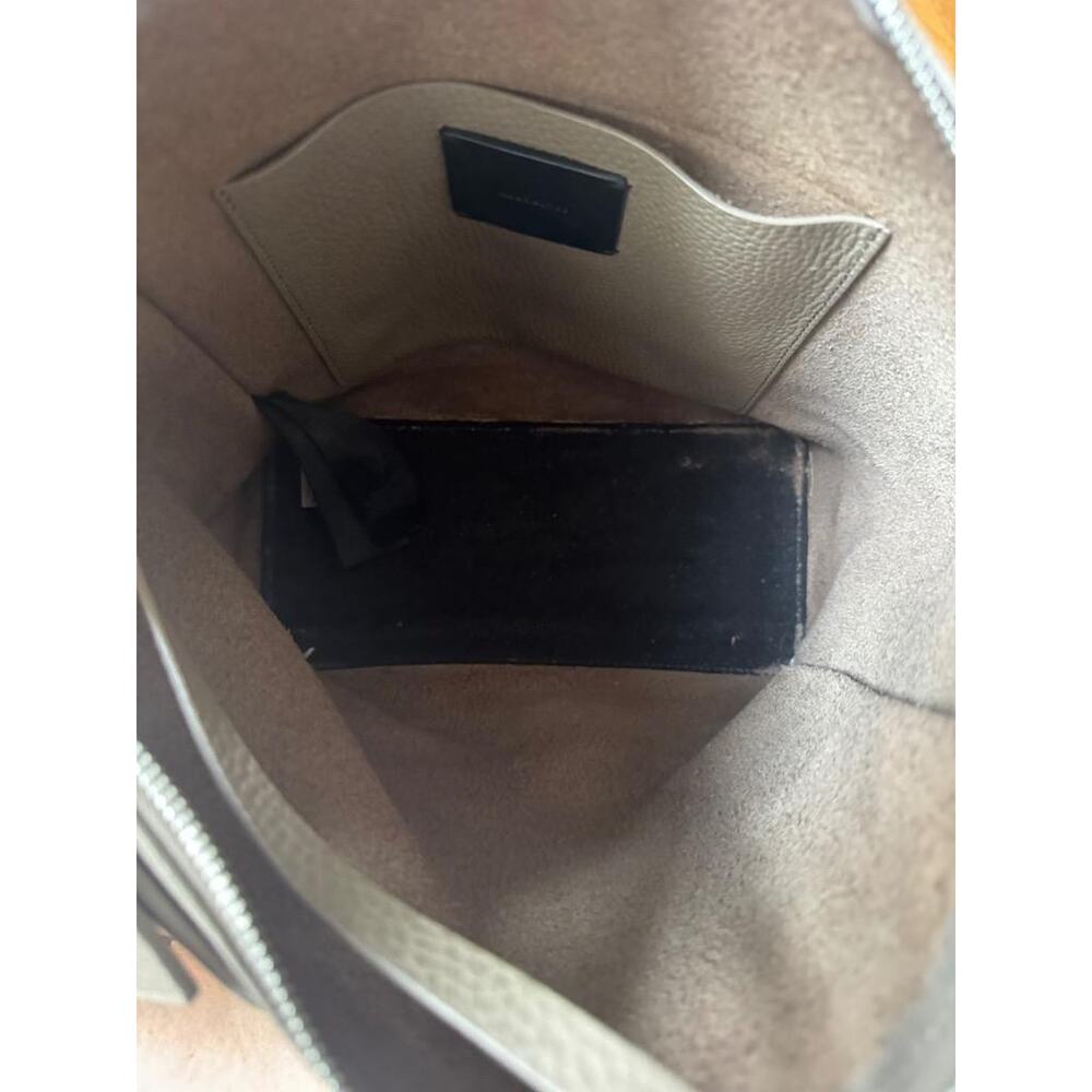 AllSaints KITA TAUPE LEATHER hobo BAG (500 - Picture 6 of 8